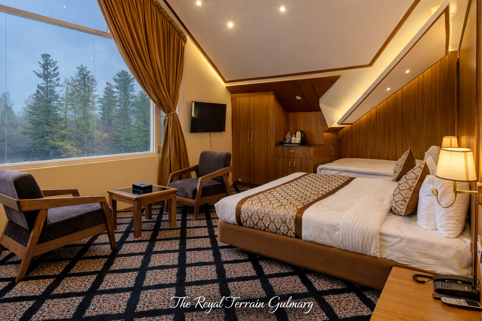 Family room at The Royal Terrain Tangmarg — spacious room for families