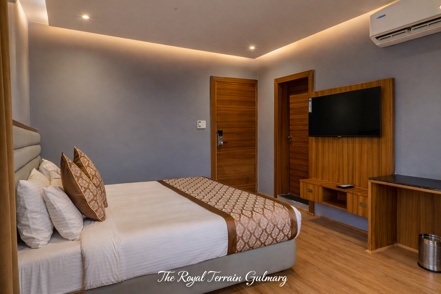 Standard room at The Royal Terrain Tangmarg — centrally heated with pine forest view